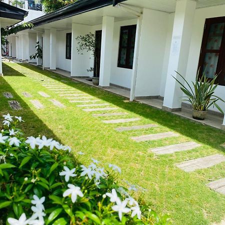 Premium Cottages B&B Курунегала Экстерьер фото